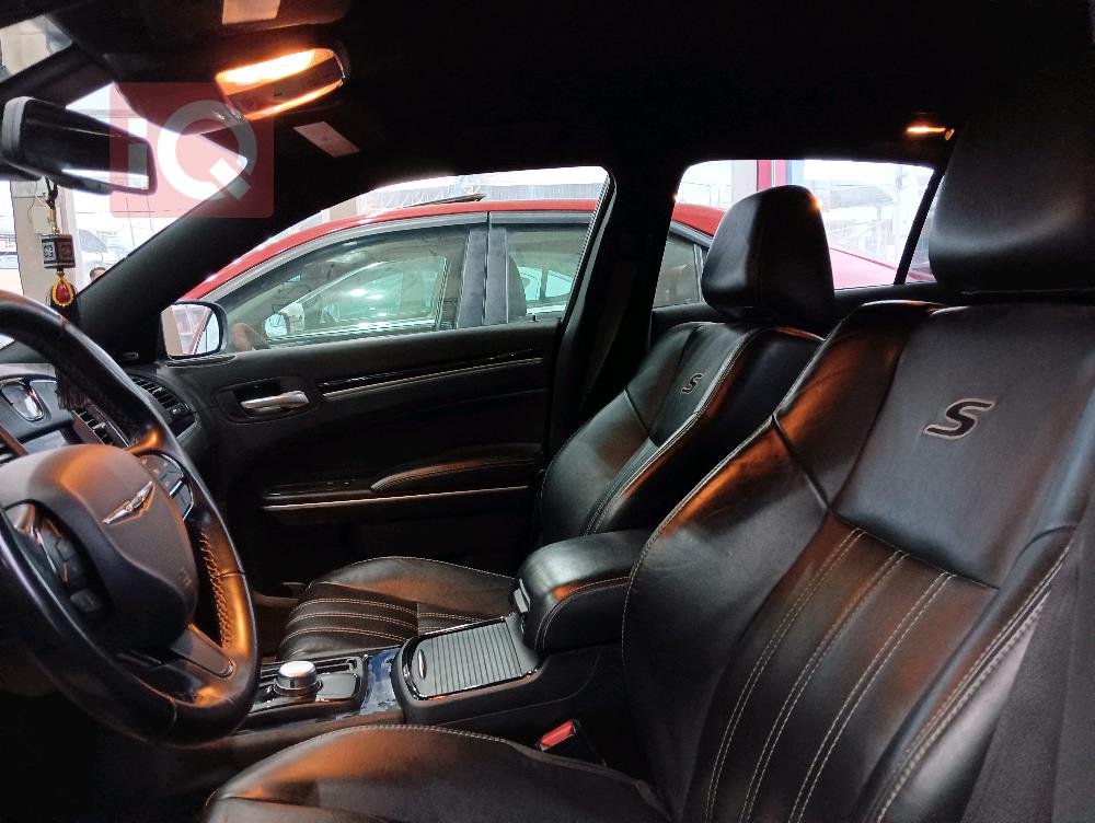 Chrysler 300